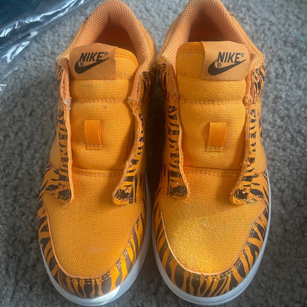 Nike Dunks Tiger Print